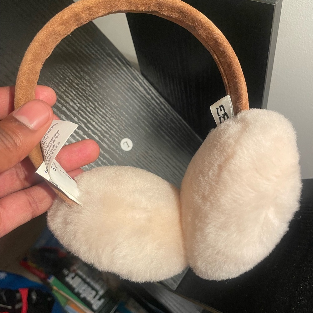 Ugg earmuffs kids